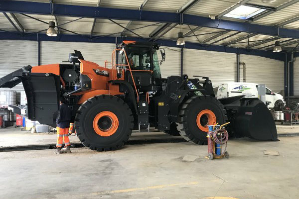 Les accessoires adaptés aux chargeuses